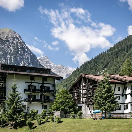 Hotel By Alpenlodge Brand (Vorarlberg)