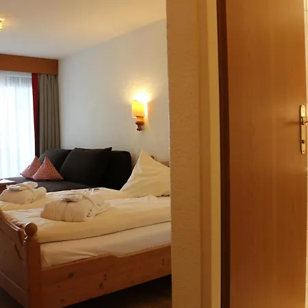 Alpenlodge - Das Dorfhotel Hotel