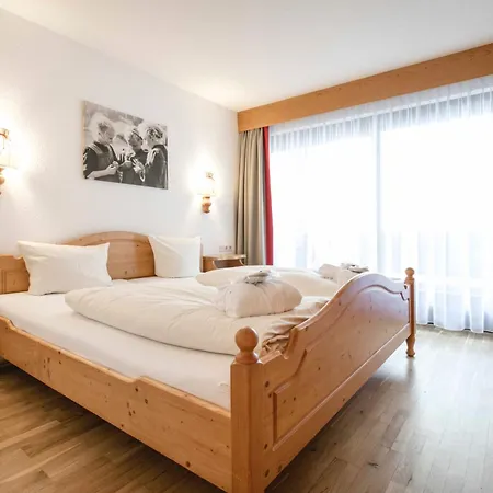Alpenlodge - Das Dorfhotel Hotel 4*