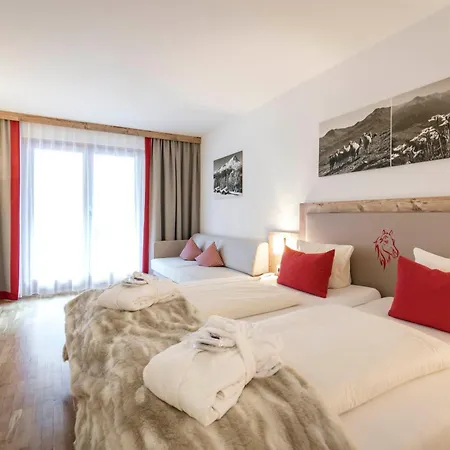 Alpenlodge - Das Dorfhotel Hotel 4*